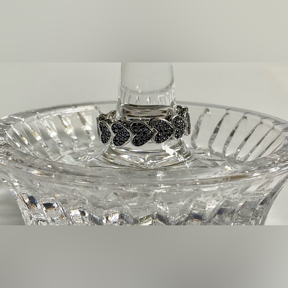 🖤 Heart-Shaped Black Spinel Eternity Ring, size: 7 - Picture 3 of 3